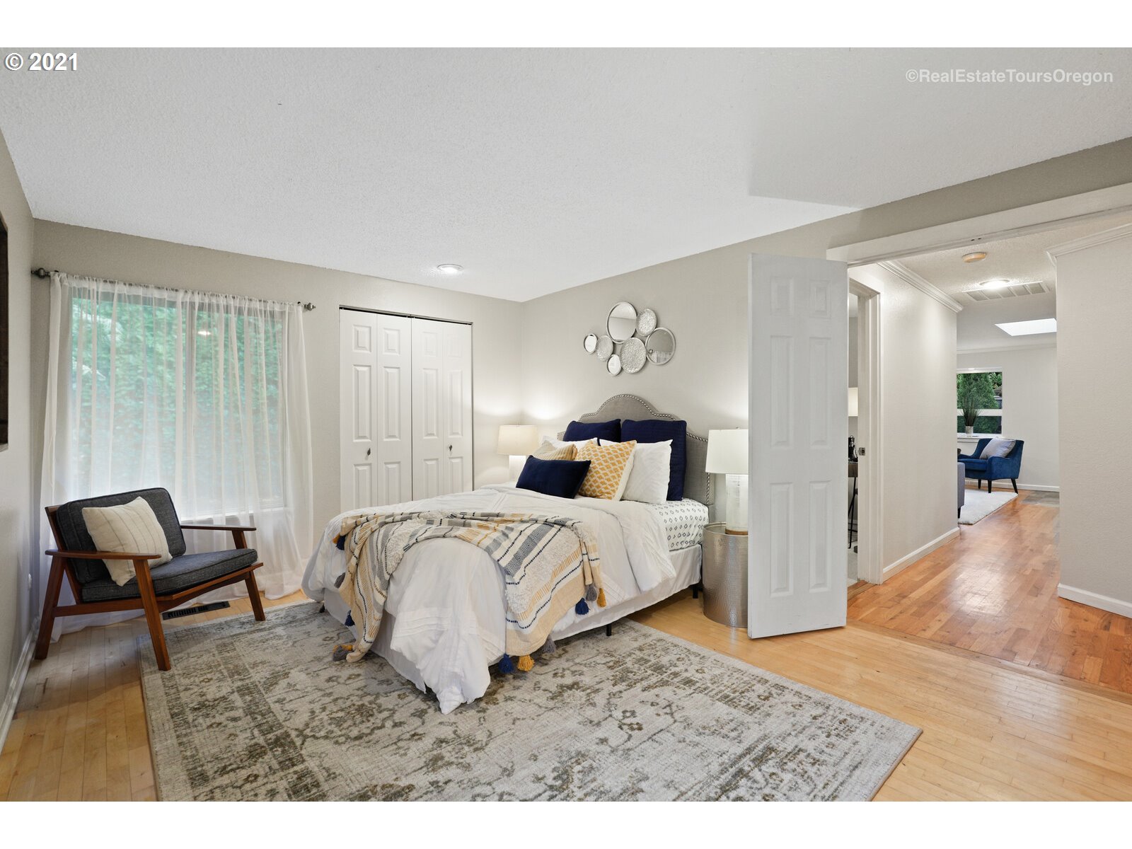 9220 Southwest 5th Avenue Portland, OR 97219 - Photo 20 of 29 Gallery Image 20