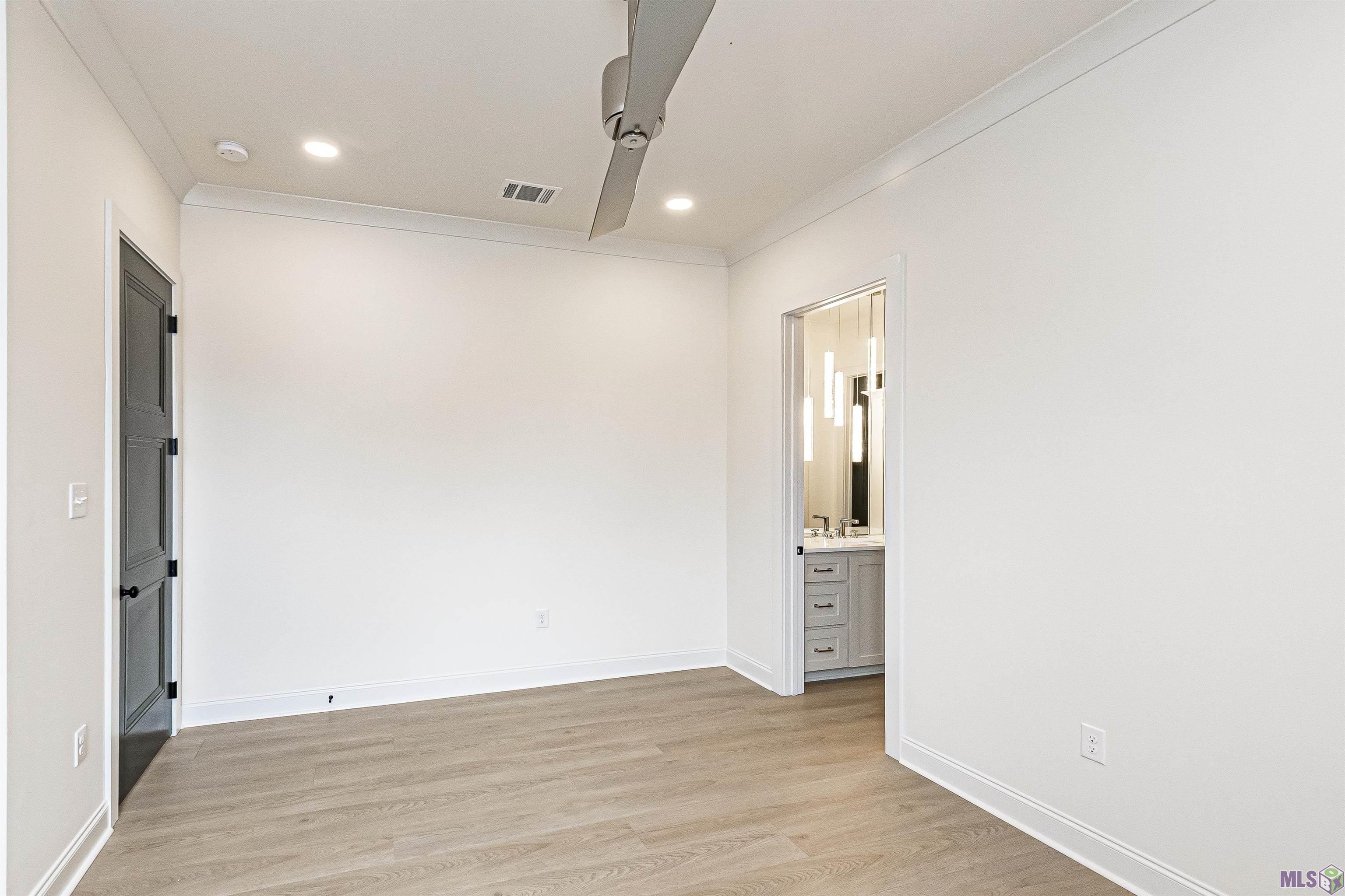 2860 Pointe-Marie Drive Baton Rouge, LA 70820 - Photo 11 of 43