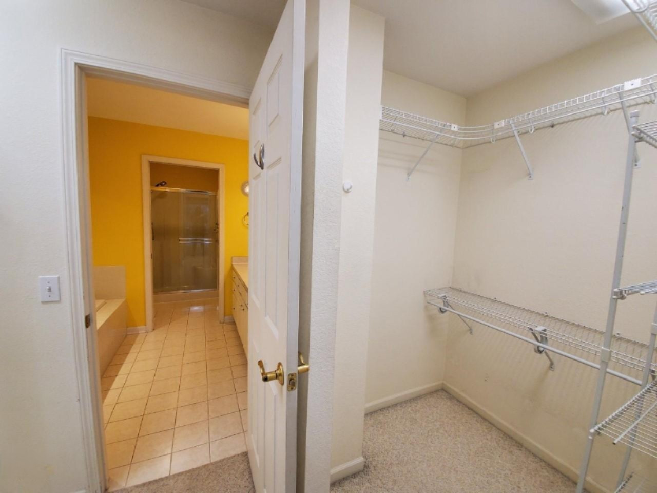 2975 Ridgeview, Unit 32 Muskegon, MI 49445 - Photo 18 of 35 thumbnail_20210419_135958