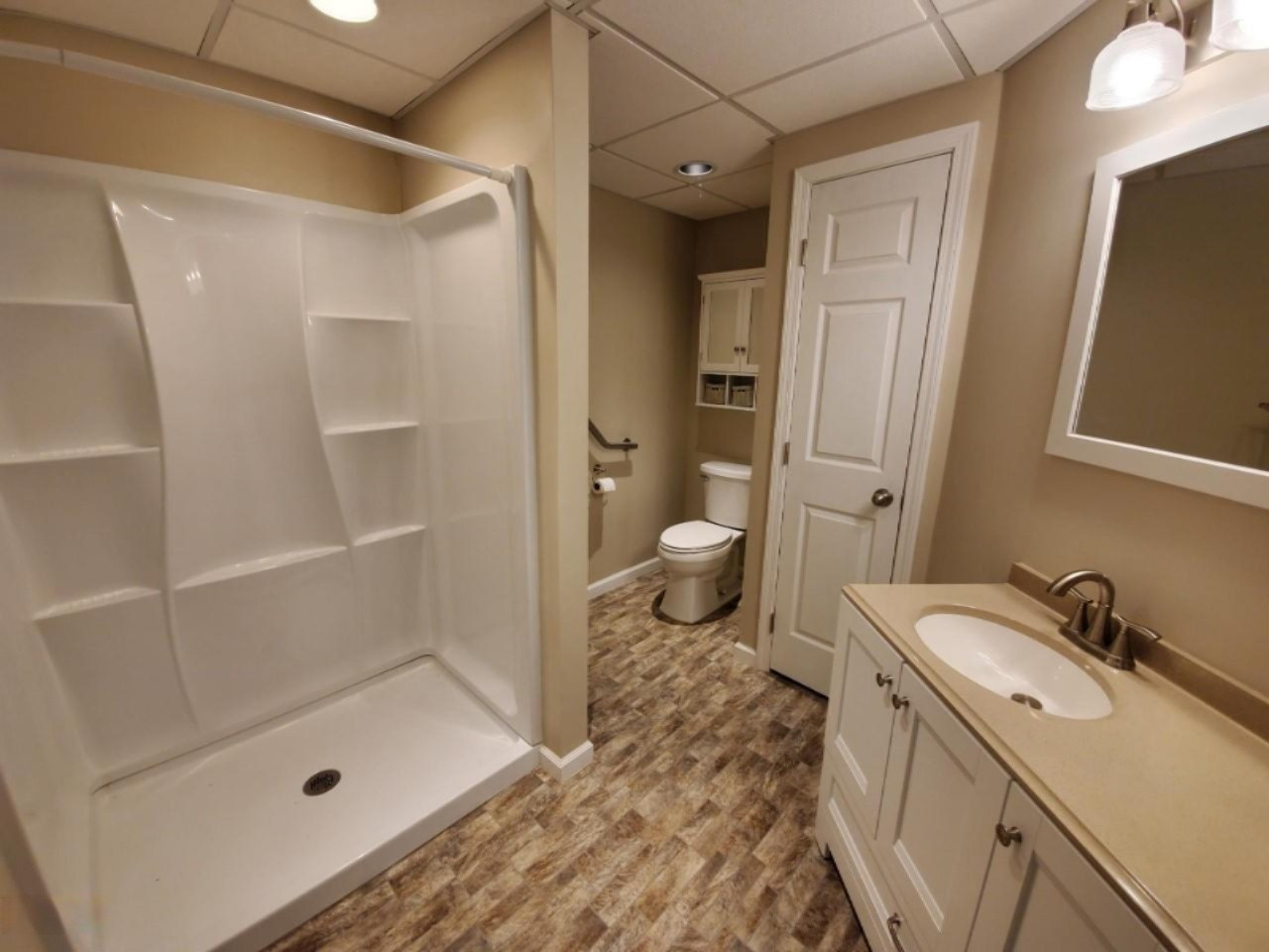 2975 Ridgeview, Unit 32 Muskegon, MI 49445 - Photo 23 of 35 thumbnail_20210419_140434