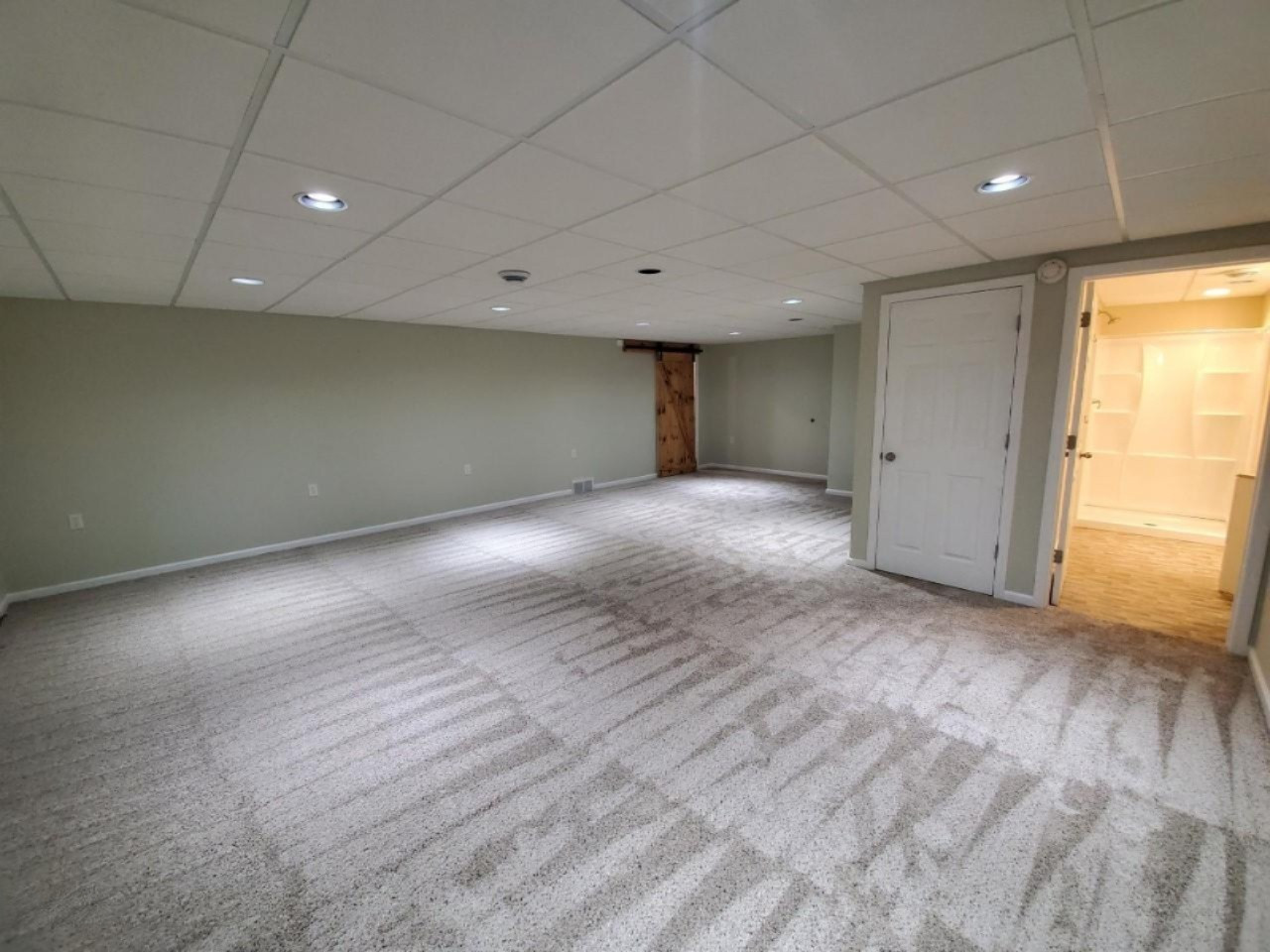 2975 Ridgeview, Unit 32 Muskegon, MI 49445 - Photo 28 of 35 thumbnail_20210419_140532