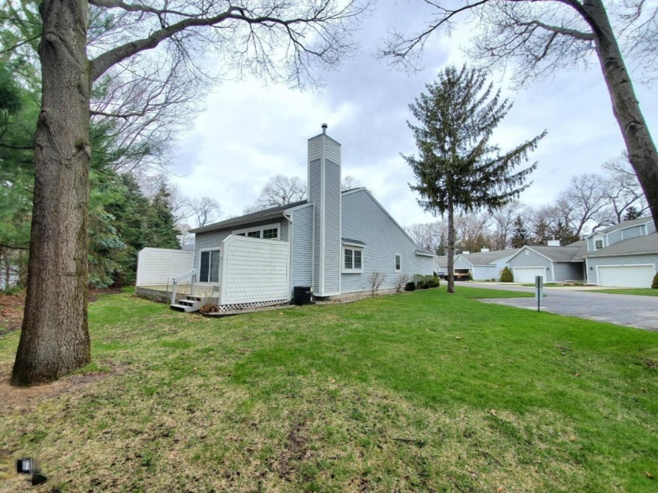 2975 Ridgeview, Unit 32 Muskegon, MI 49445 - Photo 35 of 35 thumbnail_20210419_141144