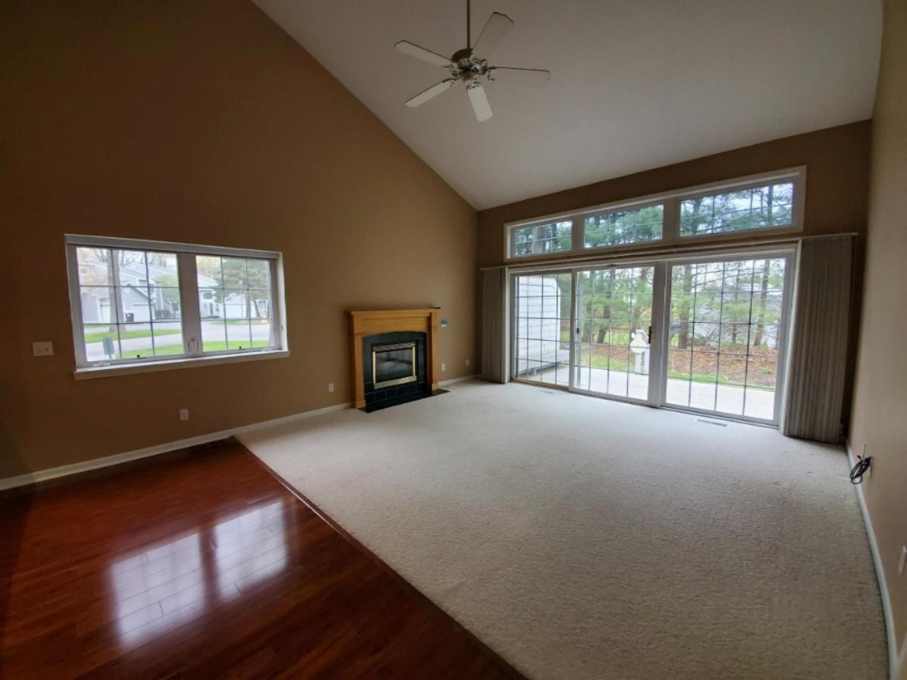 2975 Ridgeview, Unit 32 Muskegon, MI 49445 - Photo 4 of 35 thumbnail_20210419_135822
