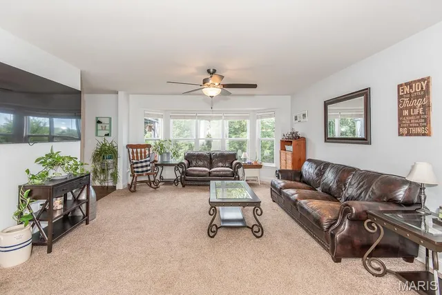 $349,900 | 2117 Providence Park Lane, Herculaneum, MO 63048