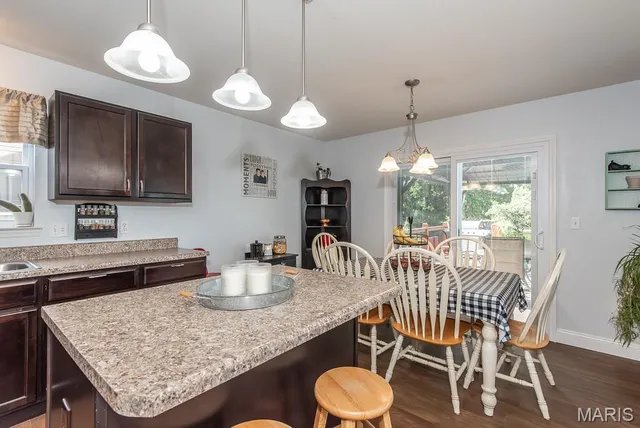 $349,900 | 2117 Providence Park Lane, Herculaneum, MO 63048