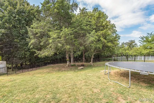 $349,900 | 2117 Providence Park Lane, Herculaneum, MO 63048