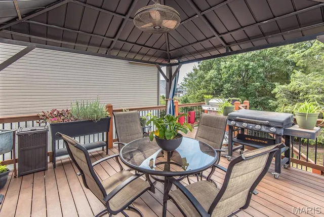 $349,900 | 2117 Providence Park Lane, Herculaneum, MO 63048