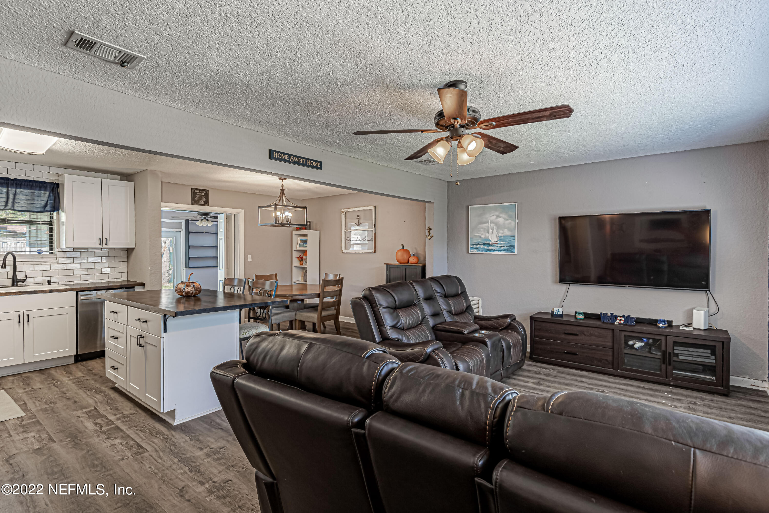 2326 Gaillardia Road Jacksonville, FL 32211 - Photo 8 of 29 Family Room