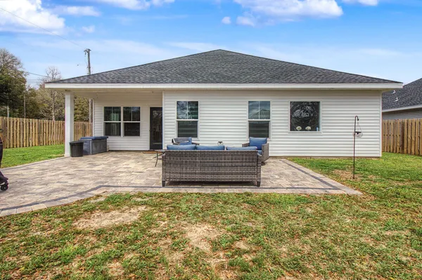 $2,495 | 197 West 1st Avenue, Crestview, FL 32536