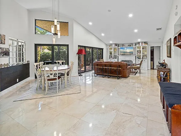 $749,900 | 23313 Water Circle, Boca Raton, FL 33486