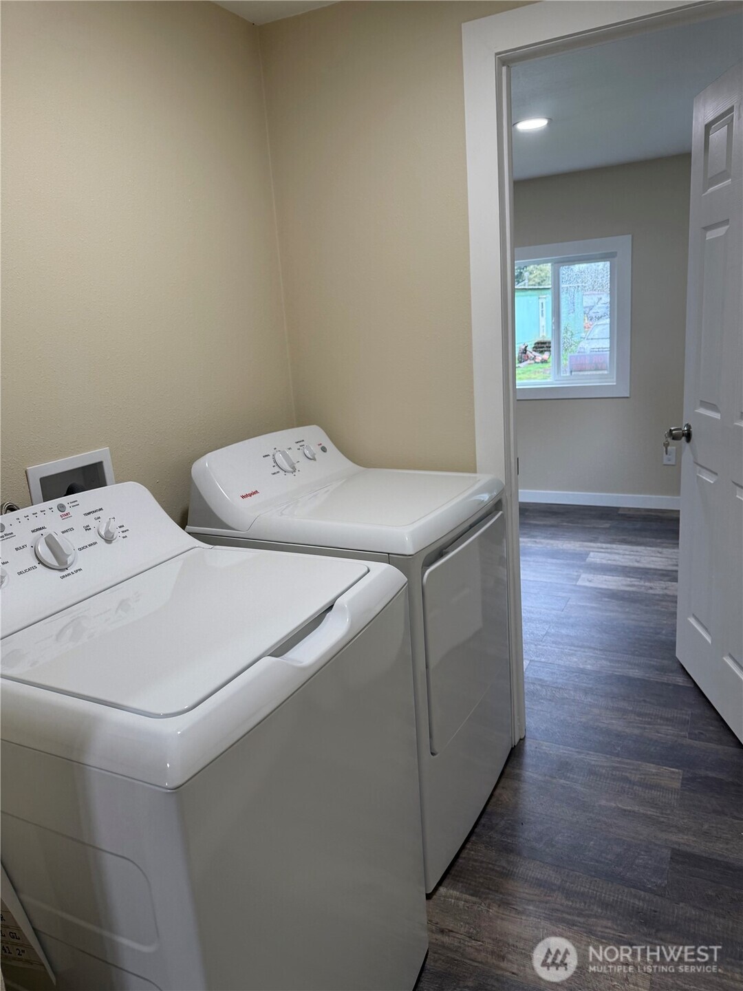 2610 Calawah Way, Unit 33 Forks, WA 98331 - Photo 8 of 14 a utility room with dryer and washer