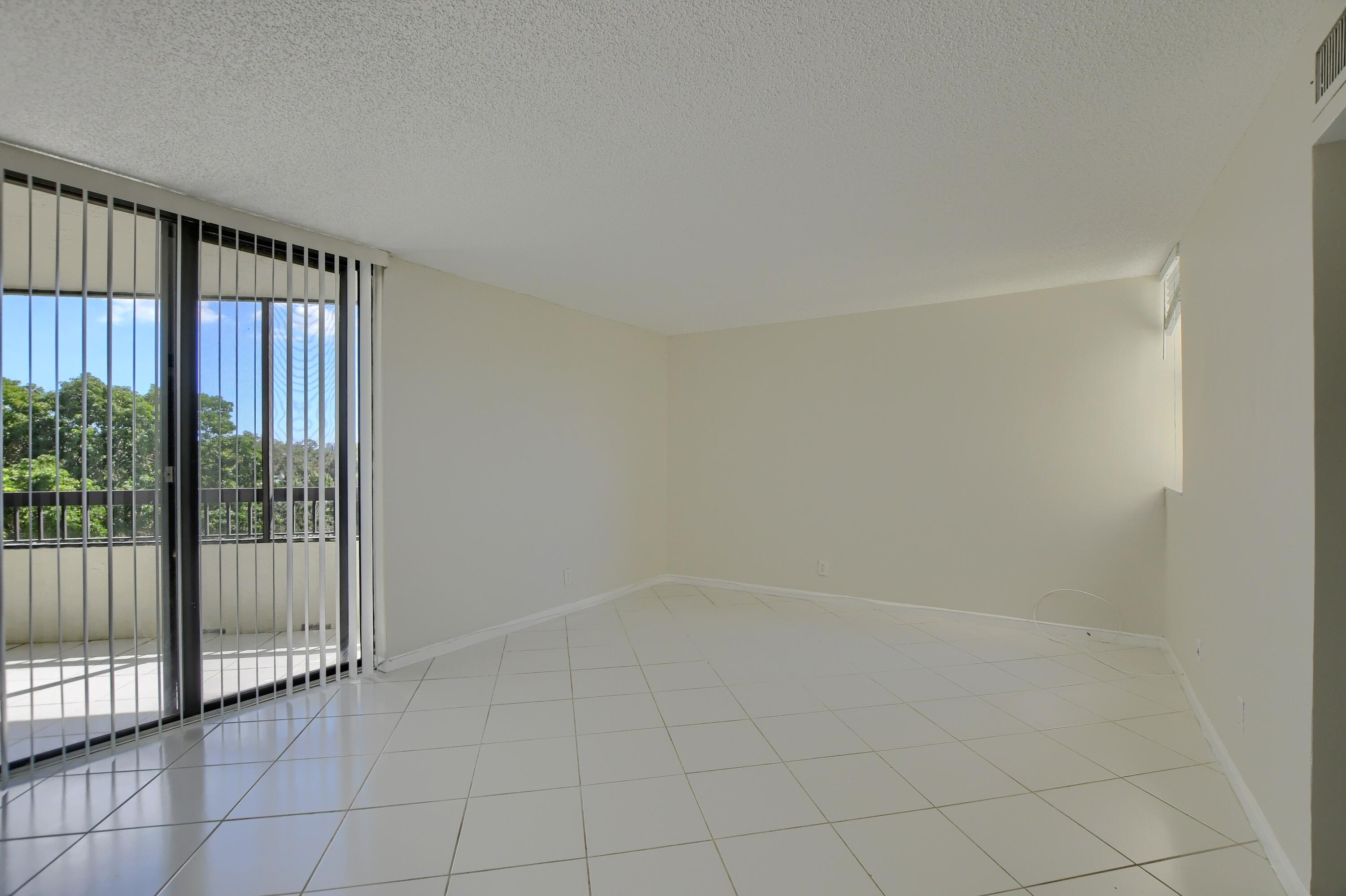 6463 La Costa Drive, Unit 406 Boca Raton, FL 33433 - Photo 13 of 23 13_ebf_5169-hdr(5)