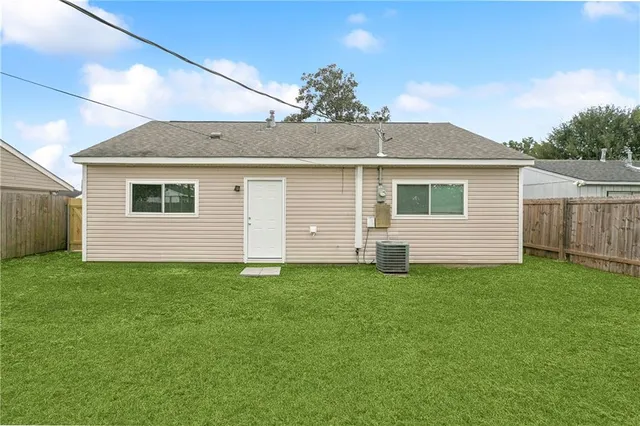 $152,000 | 141 Blanche Drive, Avondale, LA 70094