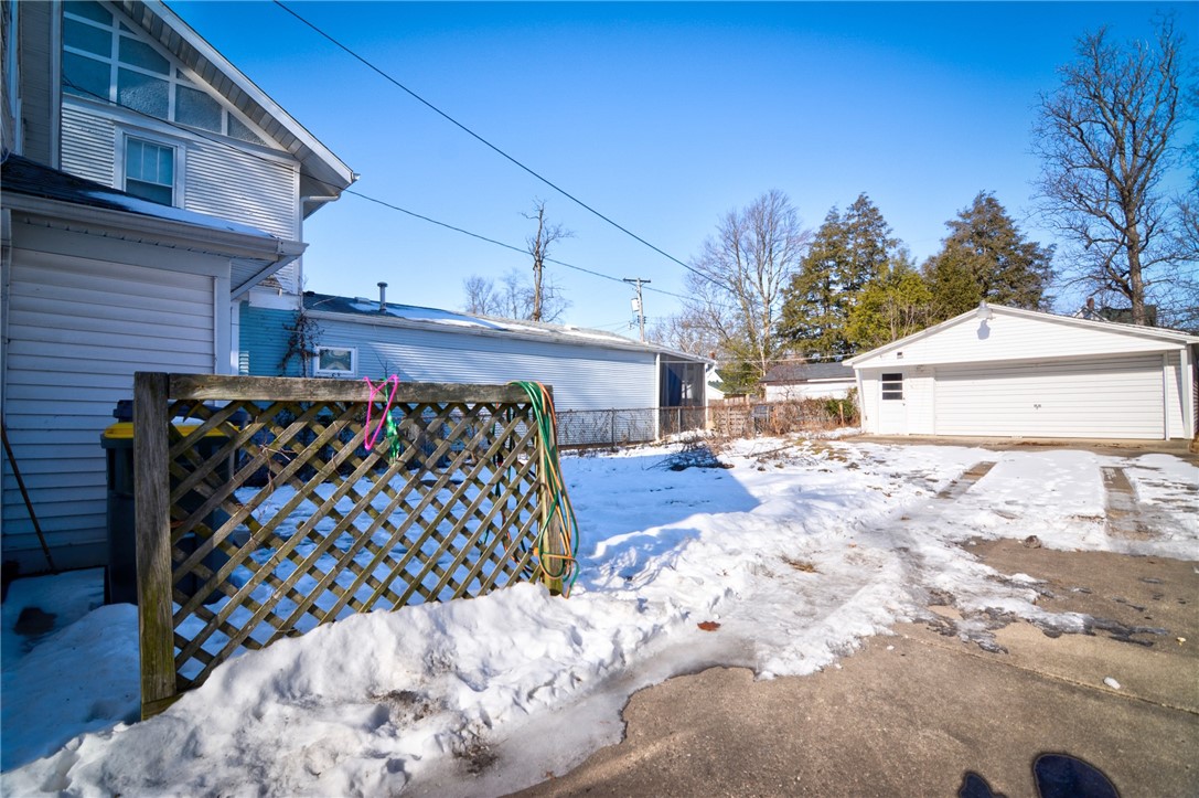 1460 West Decatur Street Decatur, IL 62522 - Photo 20 of 22 a view of a house with a yard