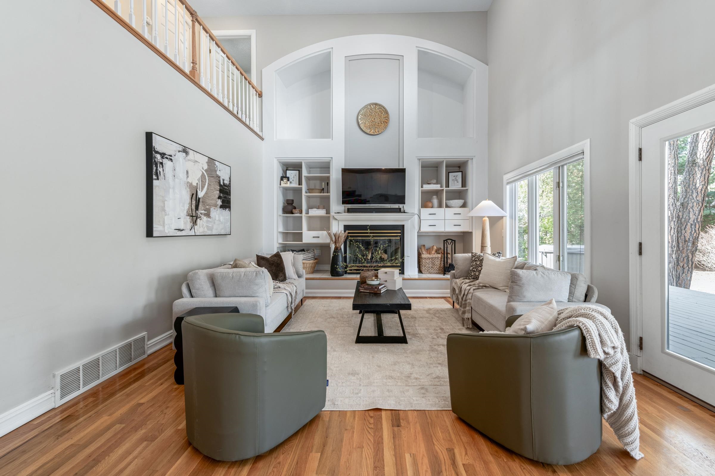 2010 East Overbluff Road Spokane, WA 99203 - Photo 12 of 49