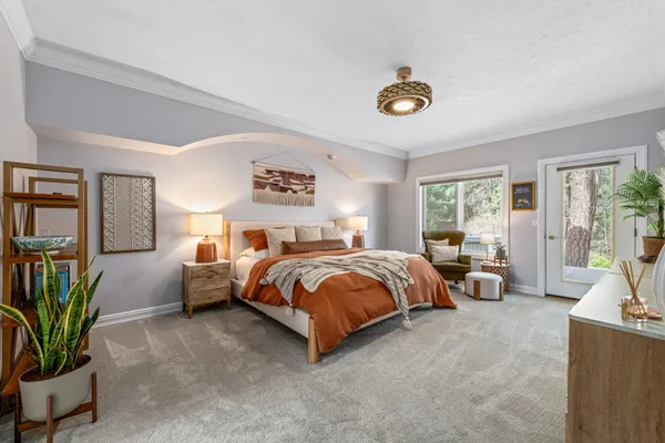 $1,650,000 | 2010 East Overbluff Road, Spokane, WA 99203