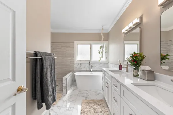 $1,650,000 | 2010 East Overbluff Road, Spokane, WA 99203