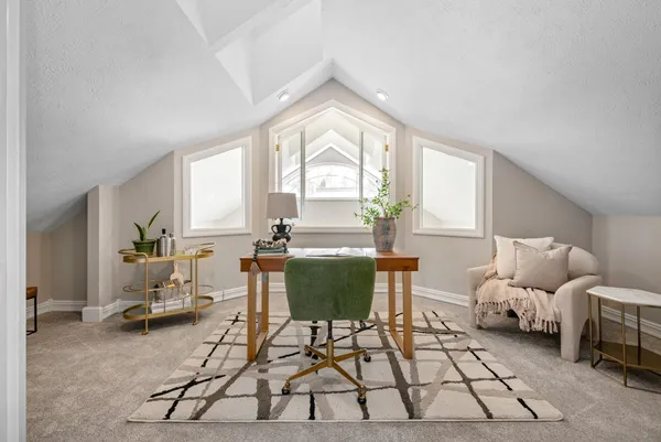 $1,650,000 | 2010 East Overbluff Road, Spokane, WA 99203