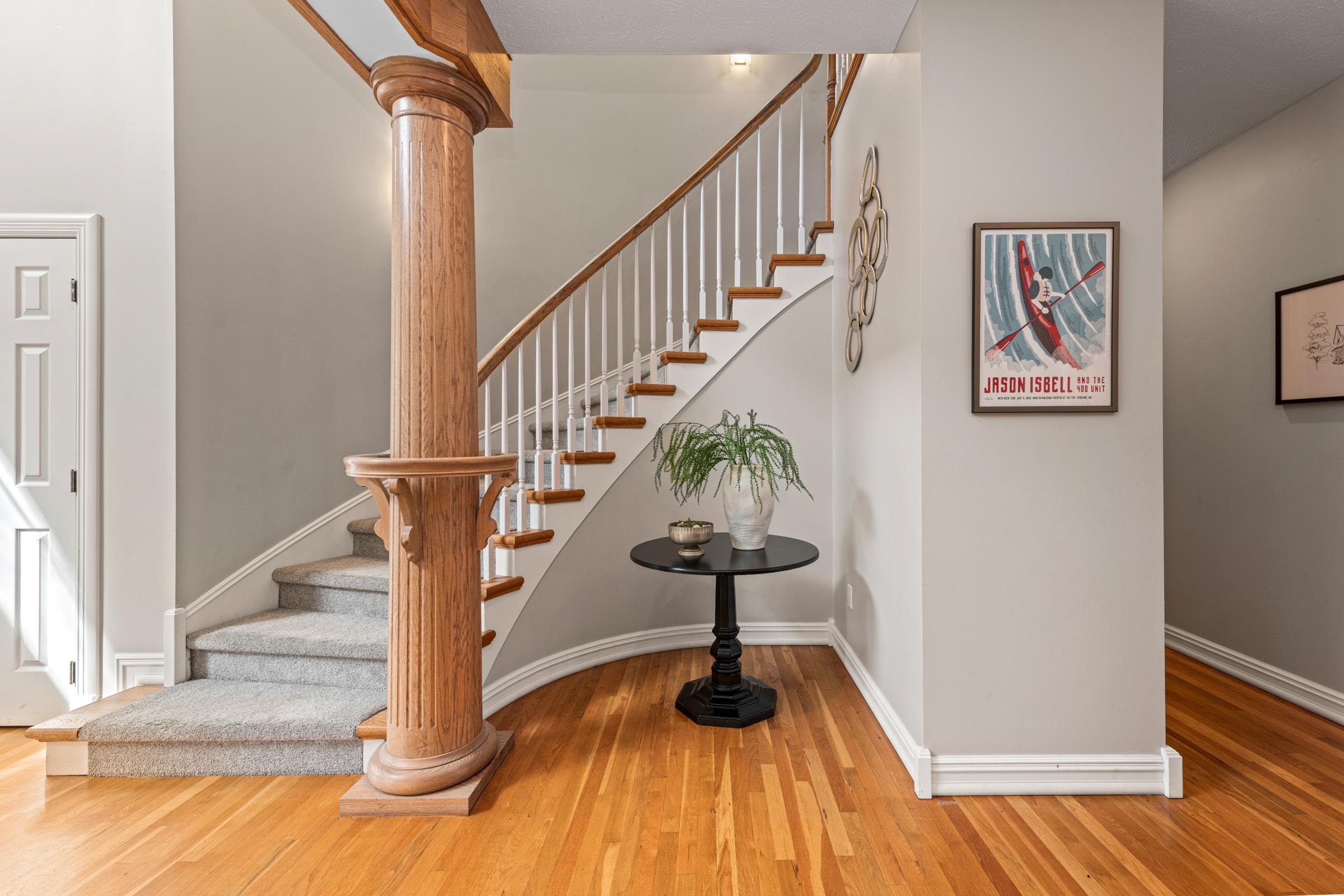 2010 East Overbluff Road Spokane, WA 99203 - Photo 7 of 49