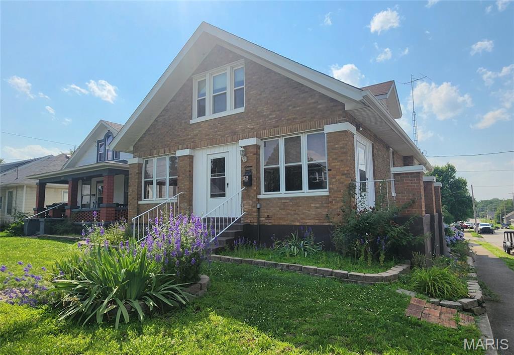 1629 Swanwick Street Chester, IL 62233 - Photo 2 of 61