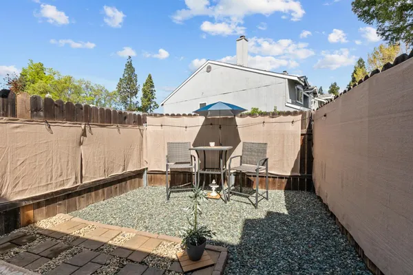 $320,000 | 3553 Caballero Lane, Antelope, CA 95843