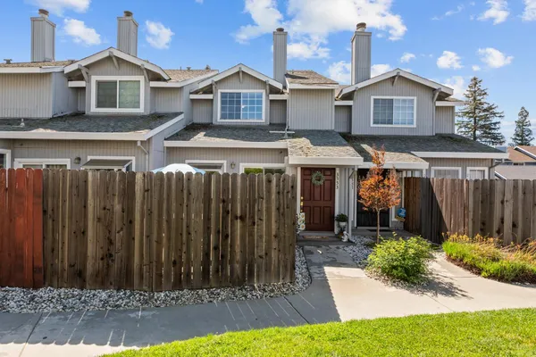 $320,000 | 3553 Caballero Lane, Antelope, CA 95843