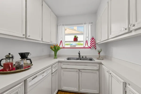 $320,000 | 3553 Caballero Lane, Antelope, CA 95843