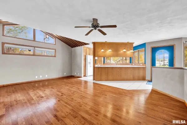 $225,000 | 412 South Main Street, Lacon, IL 61540