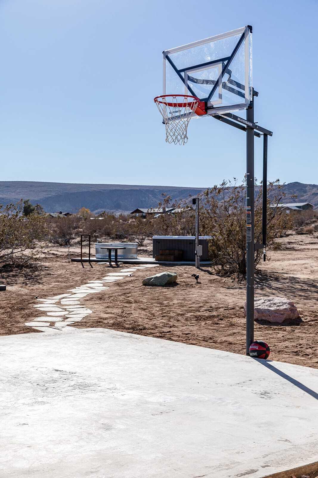 55717 Ruth Lane Yucca Valley, CA 92284 - Photo 15 of 32 a view of a street