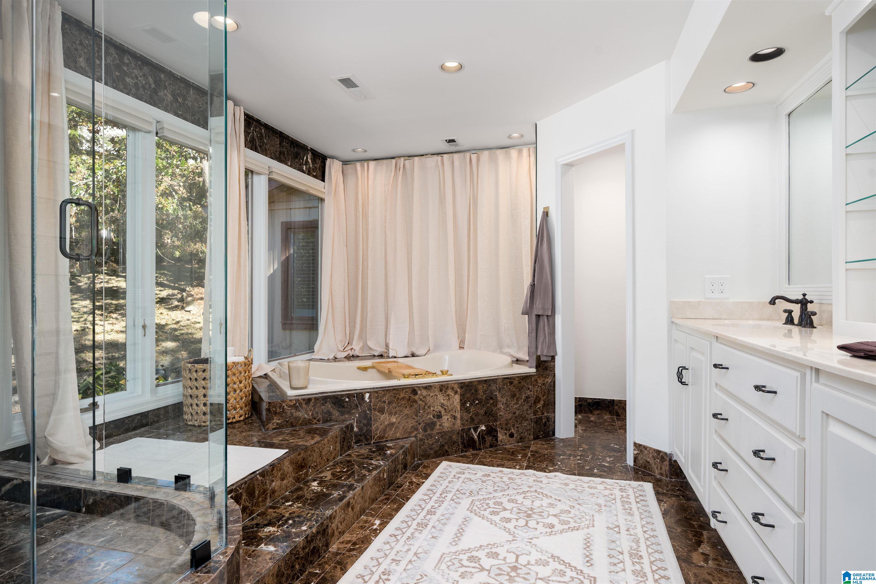 3986 Spring Valley Road Mountain Brook, AL 35223 - Photo 34 of 63 Gallery Image 34