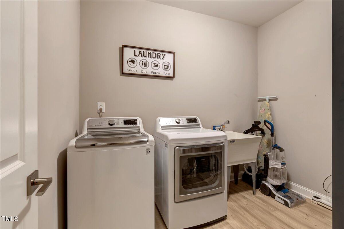 10304 Stallion Way Bahama, NC 27503 - Photo 18 of 36 08-DSC07806