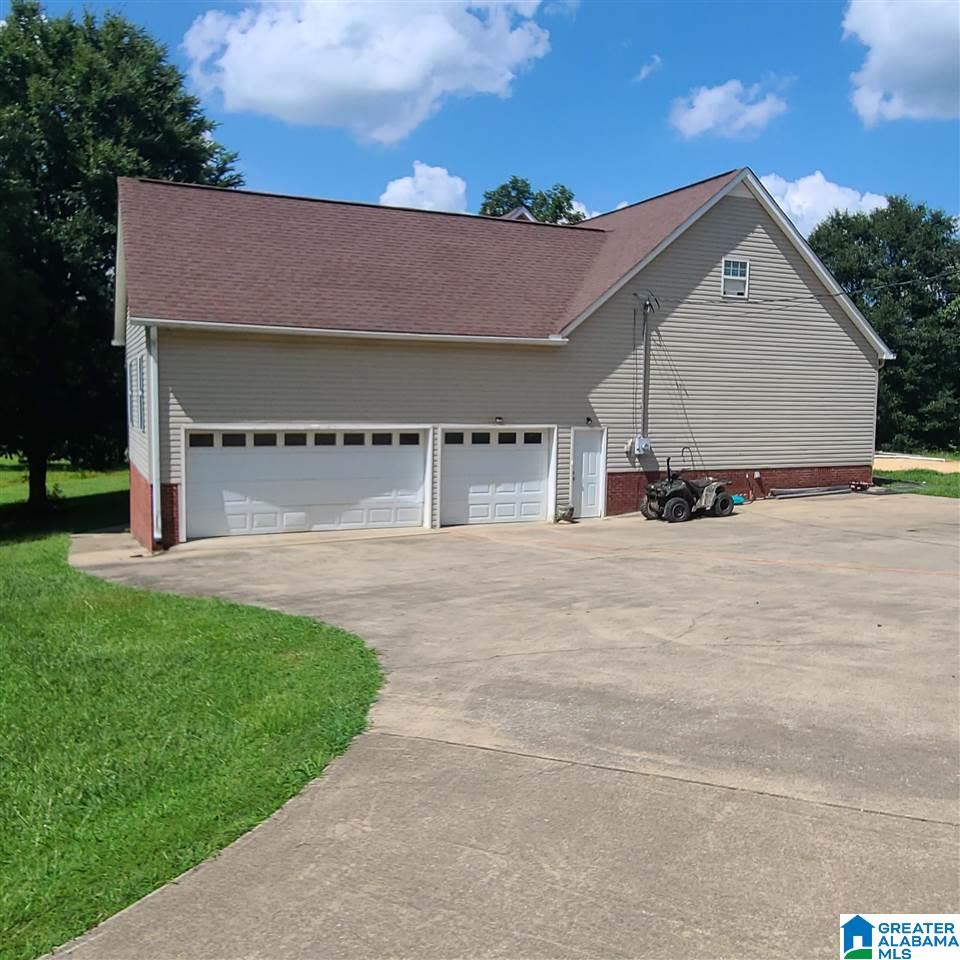 35 Crestwood Way Ragland, AL 35131 - Photo 3 of 47