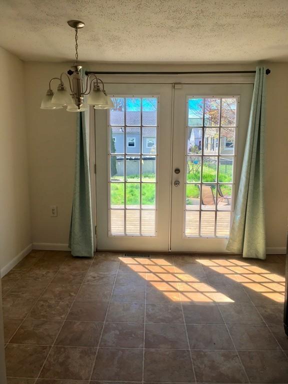 186 Garland Street Springfield, MA 01118 - Photo 6 of 12 Gallery Image 6