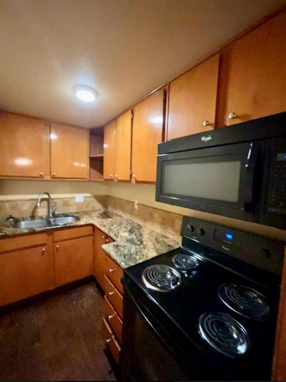 625 Redbud Lane, Unit 14 Grapevine, TX 76051 - Photo 3 of 13