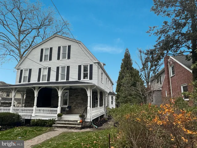 $6,000 | 209 Merion Avenue, Narberth, PA 19072