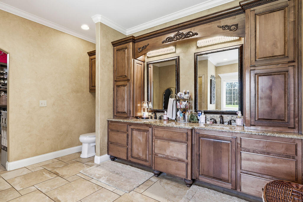 1257 Nance Road Hickory, KY 42051 - Photo 24 of 67 Primary Bath