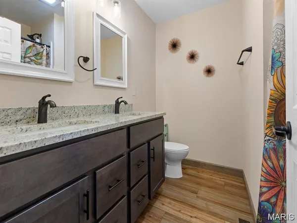 $2,400 | 3713 Justine Drive, Granite City, IL 62040