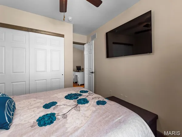 $2,400 | 3713 Justine Drive, Granite City, IL 62040