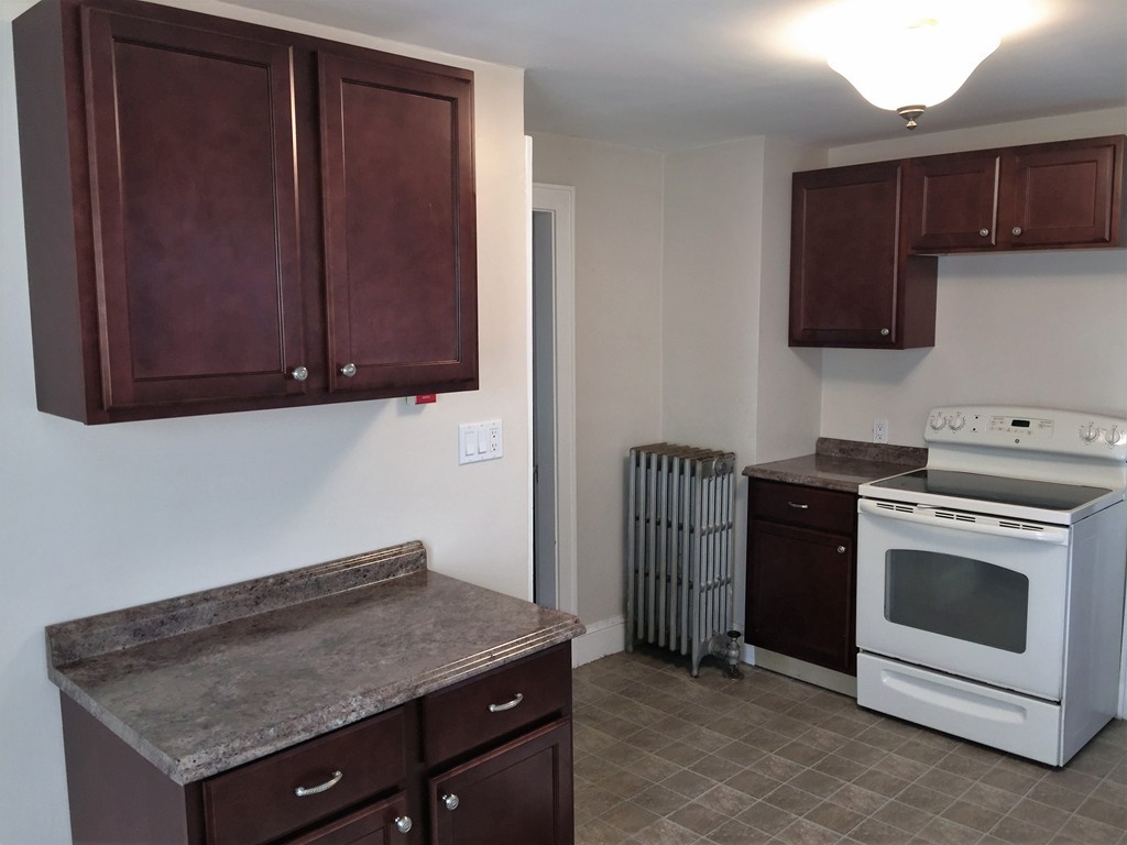 47 Sharon Road Quincy, MA 02171 - Photo 3 of 8 Gallery Image 3