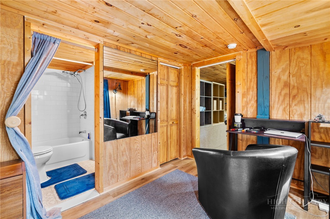 180 Longview Road Newland, NC 28657 - Photo 21 of 49