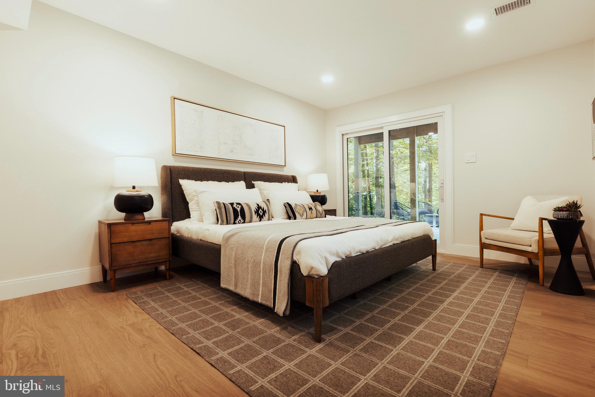 108 Interpromontory Road Great Falls, VA 22066 - Photo 23 of 108 a bedroom with a bed and window