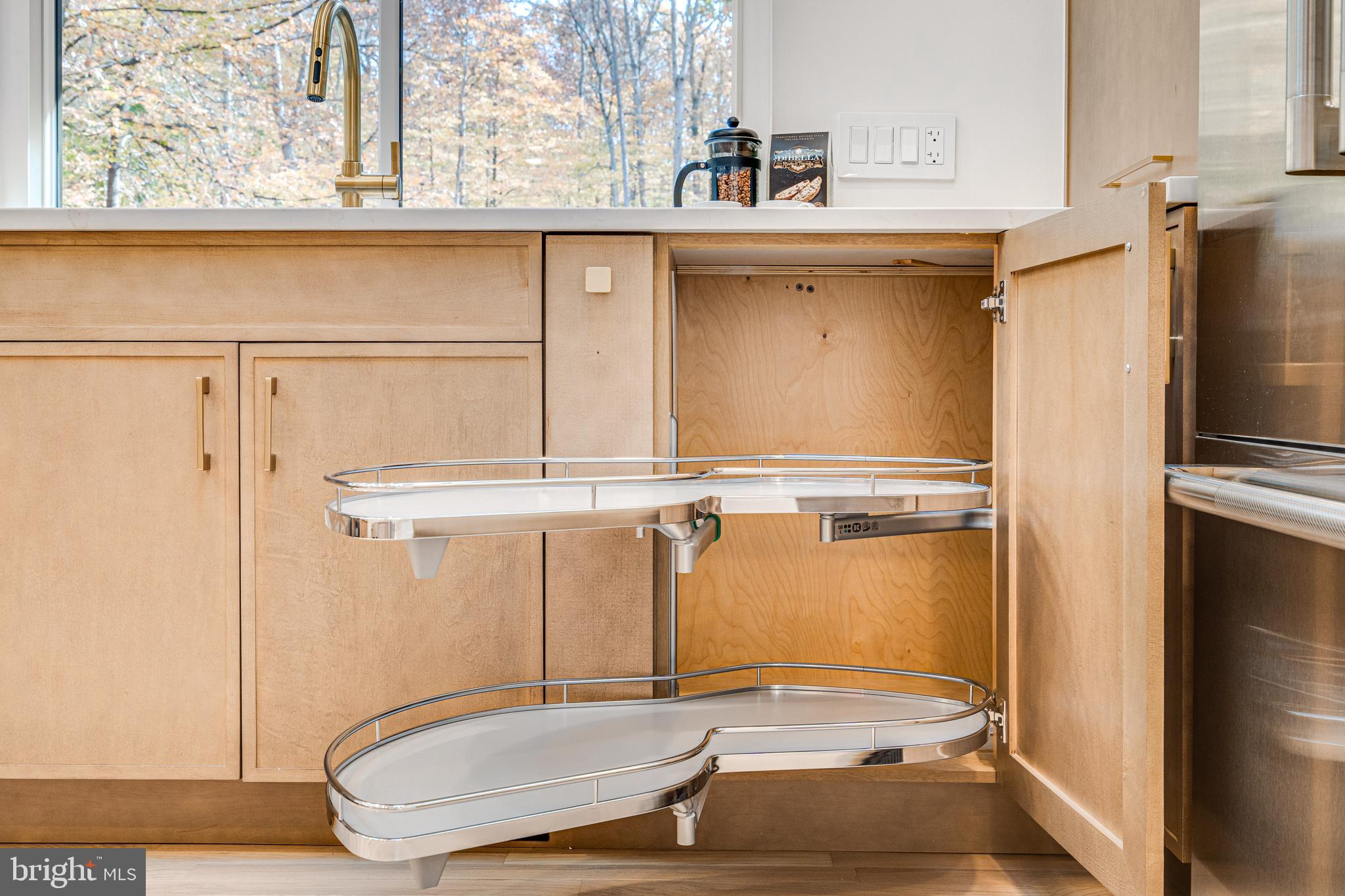 108 Interpromontory Road Great Falls, VA 22066 - Photo 44 of 108