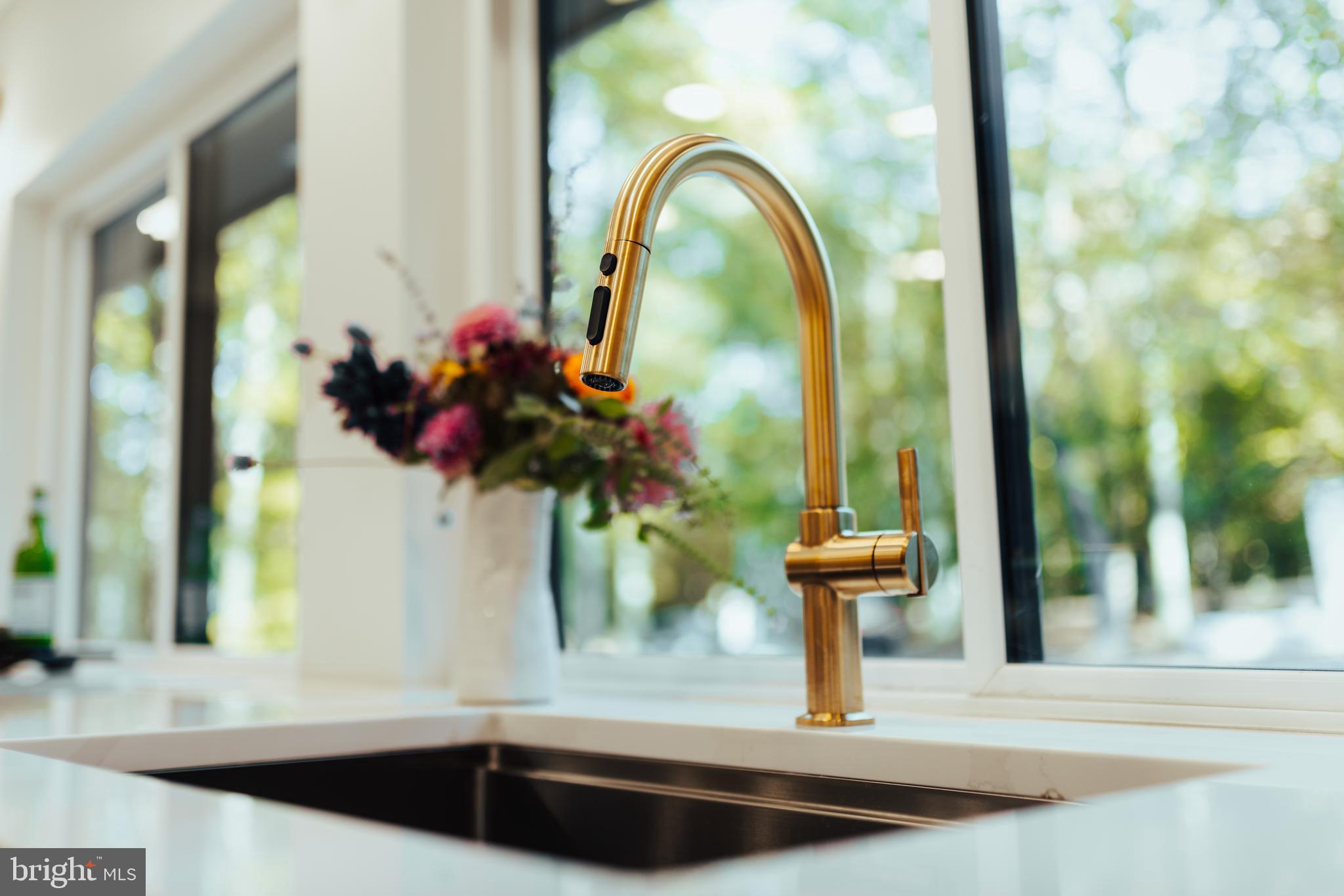 108 Interpromontory Road Great Falls, VA 22066 - Photo 47 of 108