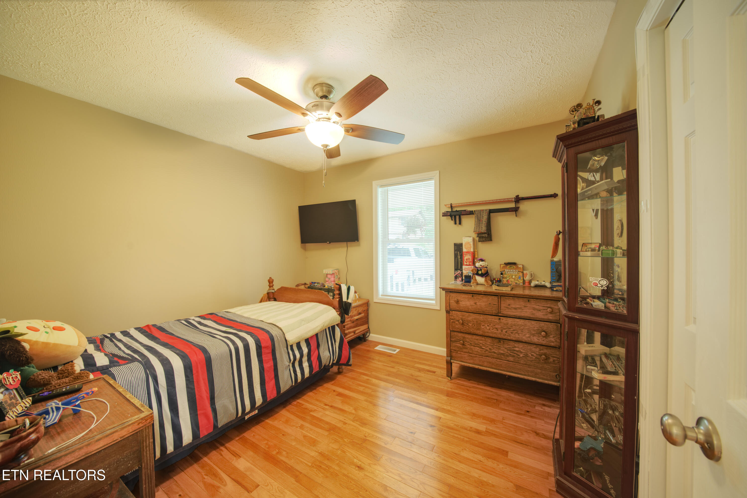 209 Summit Drive Speedwell, TN 37870 - Photo 18 of 36 22 - 209 Summit Dr