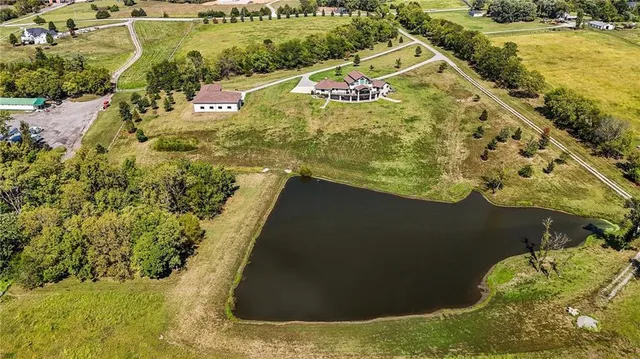 $3,500,000 | 10807 Northwest Tiffany Springs Road, Kansas City, MO 64153