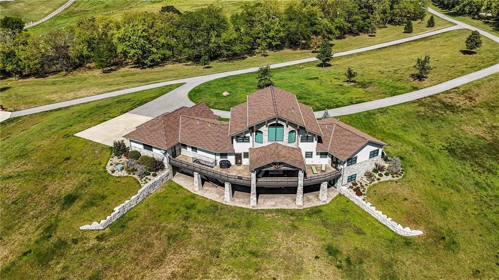 10807 Northwest Tiffany Springs Road Kansas City, MO 64153 - Photo 14 of 99