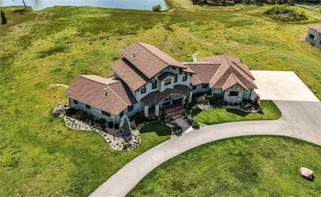 $3,500,000 | 10807 Northwest Tiffany Springs Road, Kansas City, MO 64153