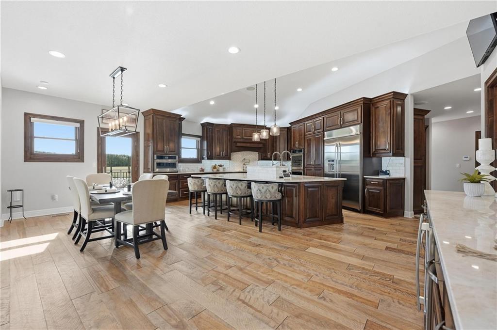 10807 Northwest Tiffany Springs Road Kansas City, MO 64153 - Photo 25 of 99