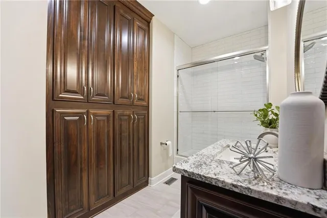 $3,500,000 | 10807 Northwest Tiffany Springs Road, Kansas City, MO 64153