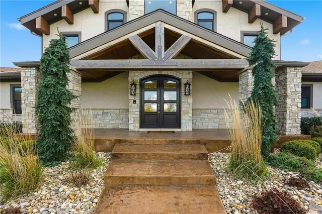 $3,500,000 | 10807 Northwest Tiffany Springs Road, Kansas City, MO 64153